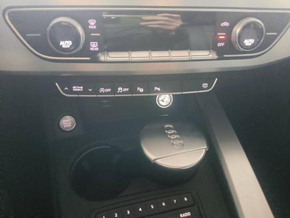 [金华·浙G] 二手奥迪奥迪A4L2018款 30周年年型 40 TFSI 时尚型