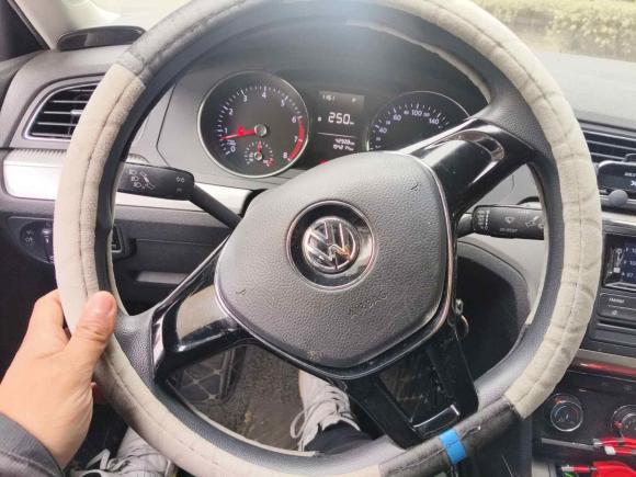 [苏州·苏E] 二手大众凌渡2015款 230TSI DSG风尚版