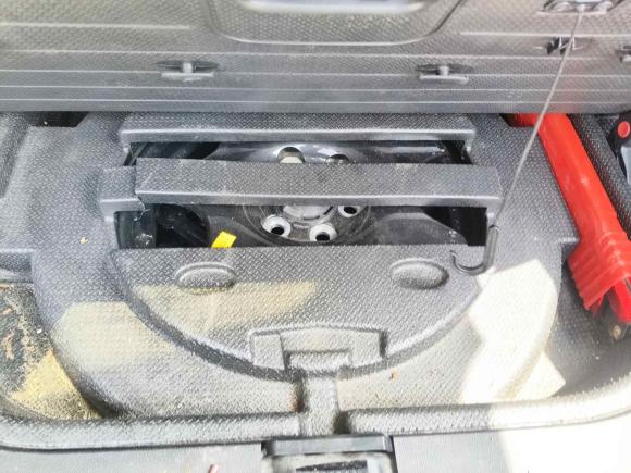 [武汉·鄂L] 二手凯迪拉克凯迪拉克SRX2012款 3.0L 舒适型