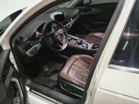 [南京·苏A] 二手奥迪奥迪A4L2017款 Plus 40 TFSI 进取型