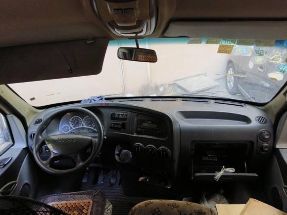 [上海·沪A] 二手依维柯依维柯褒迪2013款 2.8T-A36 客货两用