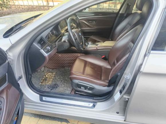 [南京·苏A] 二手宝马宝马5系2014款 525Li 豪华设计套装