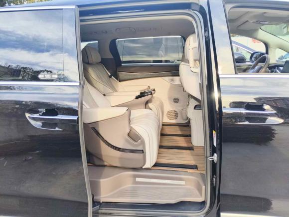 [上海·沪A] 二手腾势腾势D92023款 DM-i 945 公务版