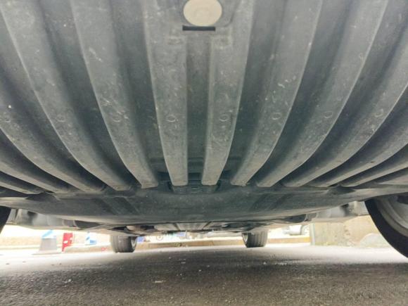 [南京·苏A] 二手奔驰奔驰E级2020款 改款 E 300 L 时尚型