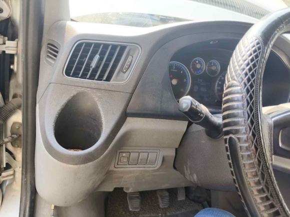 [宁波·浙B] 二手福田图雅诺2020款 2.5T 手动通途短轴中顶5/6座4J25TC3