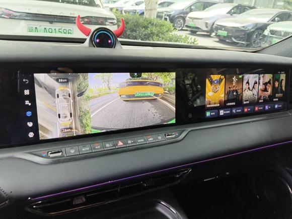 [武汉·鄂A] 二手岚图汽车岚图FREE2025款 318 259km 四驱探索版