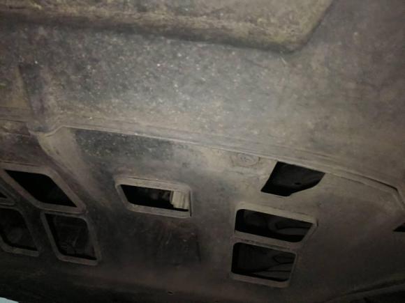 [西安·陕A] 二手红旗红旗E-HS32019款 智联旗领四驱版