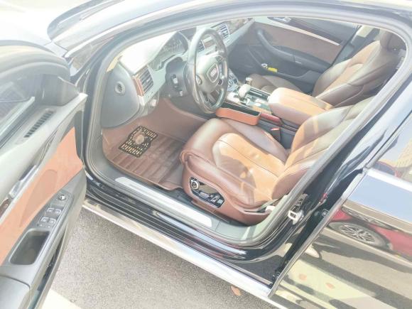 [上海·沪A] 二手奥迪奥迪A82014款 A8L 45 TFSI quattro舒适型