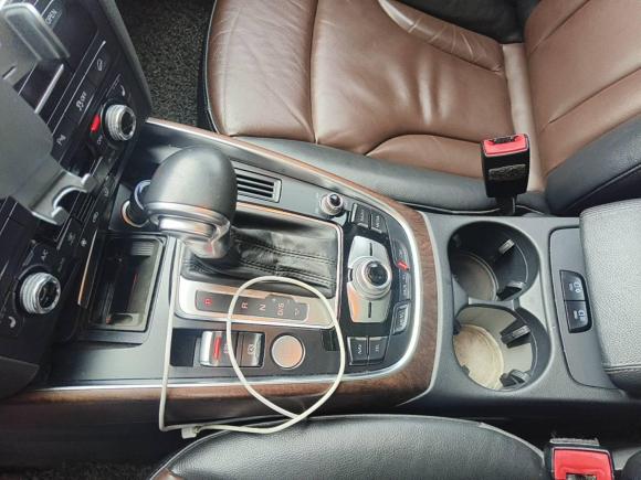 [宁波·浙B] 二手奥迪奥迪Q52016款 40 TFSI 舒适型