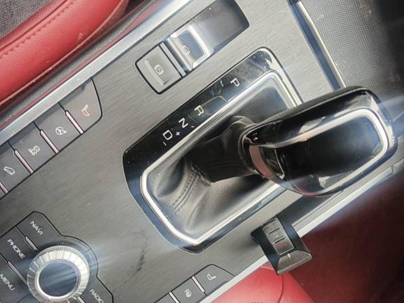 [杭州·浙A] 二手魏牌魏牌 VV52017款 2.0T 旗舰型