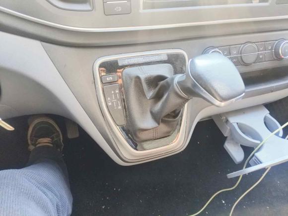 [杭州·浙A] 二手大通新途V802020款 2.0T AMT PLUS城市版短轴超低顶5/6座