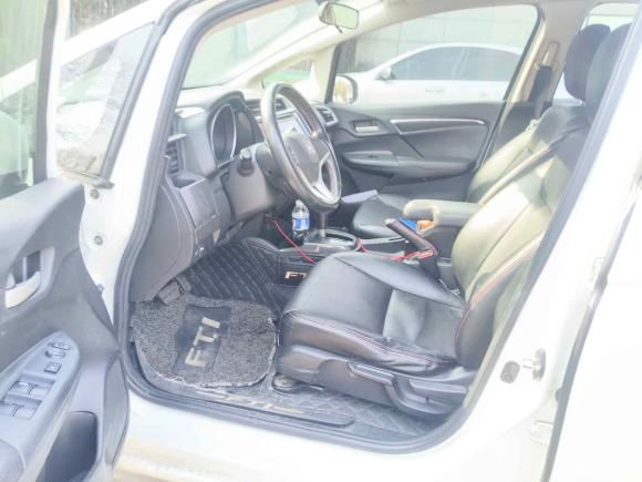 [西安·陕A] 二手本田飞度2014款 1.5L SE CVT时尚型