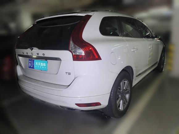 [苏州·苏U] 二手沃尔沃沃尔沃XC602015款 T5 智进版