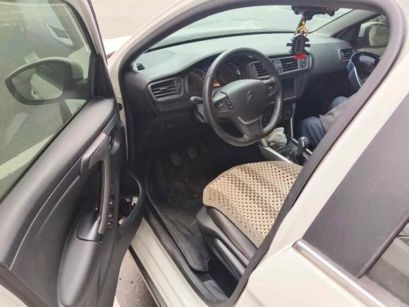 [南昌·赣A] 二手雪铁龙雪铁龙C3-XR2015款 1.6L 手动先锋型