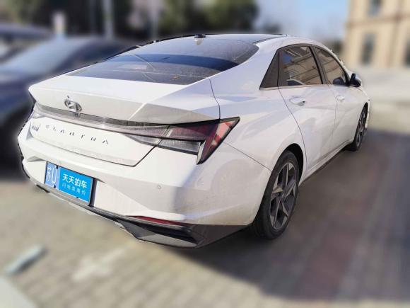 [无锡·苏U] 二手现代伊兰特2022款 1.5L CVT LUX尊贵版