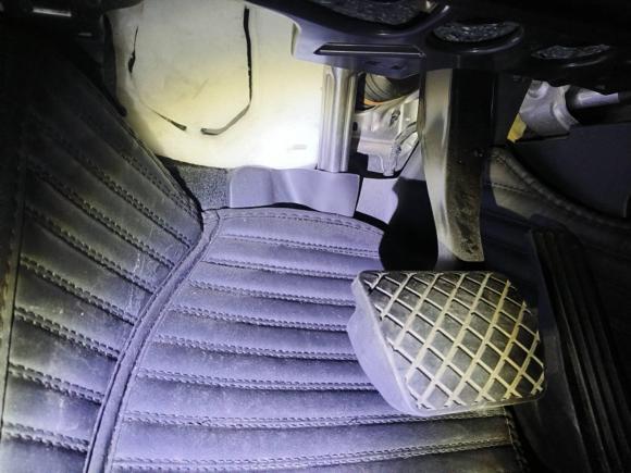 [深圳·粤B] 二手大众夏朗2013款 1.8TSI 标配型