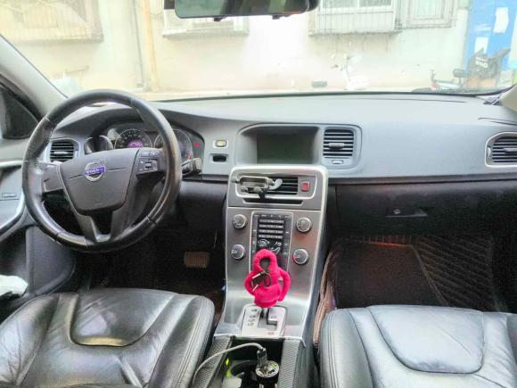 [西安·陕U] 二手沃尔沃沃尔沃S602012款 T5 舒适版