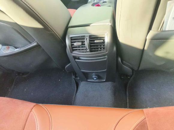 [上海·苏U] 二手别克君威2015款 1.6T 精英技术型