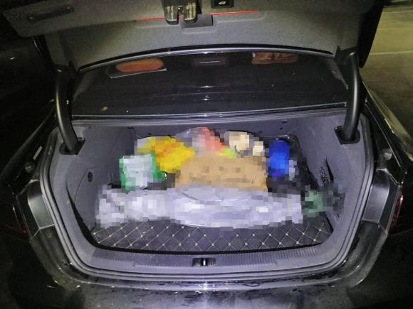 [广州·粤A] 二手奥迪奥迪A6L2018款 30周年年型 35 TFSI 时尚型