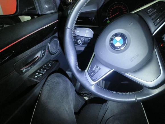 [上海·沪A] 二手宝马宝马2系多功能旅行车2015款 218i 运动设计套装