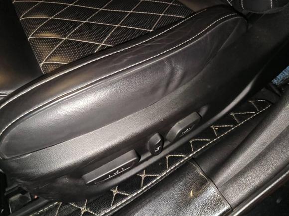 [广州·鄂E] 二手广汽传祺传祺GA82017款 320T 尊享版