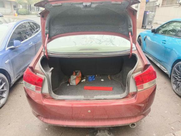 [义乌·浙G] 二手本田锋范经典2011款 1.5L 自动精英品致版