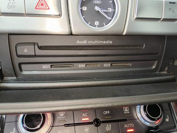 [常州·苏D] 二手奥迪奥迪A82013款 A8L 45 TFSI quattro舒适型