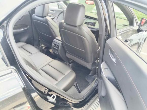 [青岛·鲁B] 二手凯迪拉克凯迪拉克XT42018款 28T 两驱豪华运动型