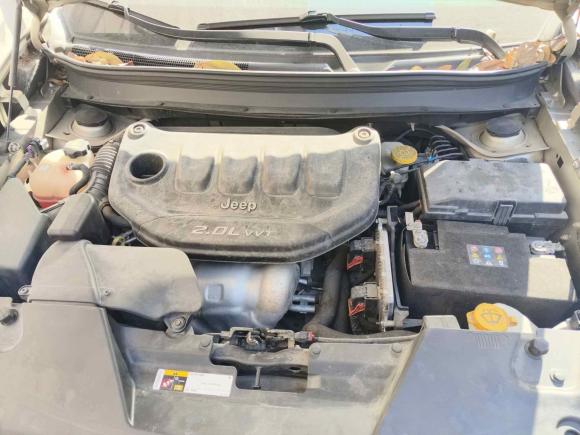 [上海·蒙A] 二手Jeep自由光2016款 2.0L 优越版