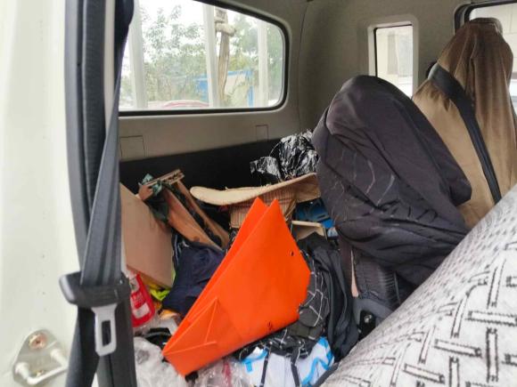 [上海·苏U] 二手长安跨越跨越者D52021款 1.6L标准版单排栏板双后轮3400mm货箱DAM16KL