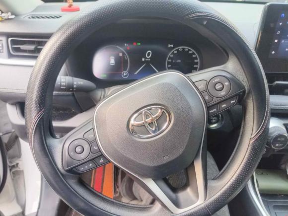 [青岛·鲁U] 二手丰田RAV4荣放2023款 双擎 2.5L E-CVT两驱精英版