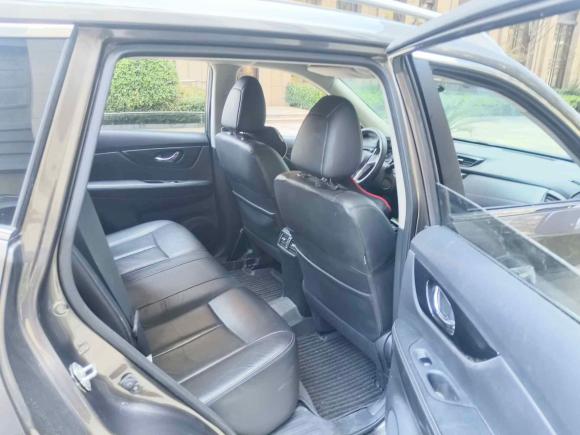 [上海·皖P] 二手日产奇骏2017款 2.0L CVT舒适版 2WD