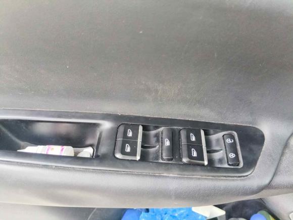 [杭州·浙A] 二手吉利汽车帝豪GL2018款 1.4T DCT精英智联型