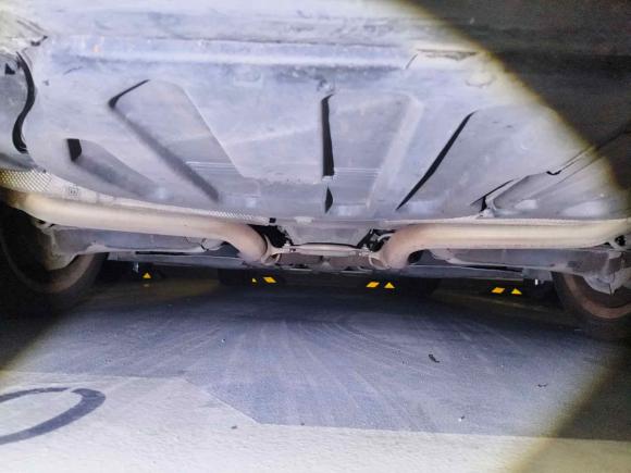 [深圳·粤B] 二手奔驰奔驰E级2014款 改款 E 300 L