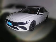 [南京·苏A] 现代伊兰特2023款 1.5L CVT LUX尊贵版