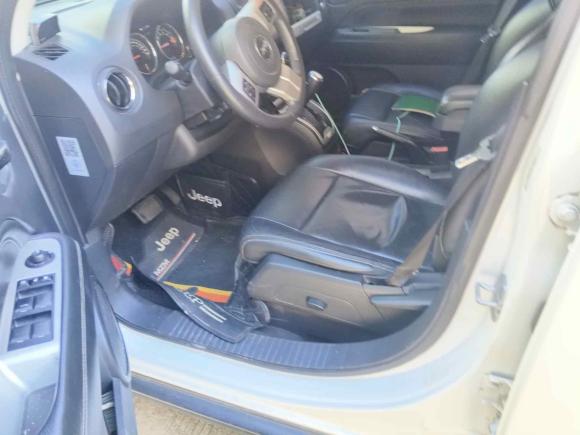 [常州·苏D] 二手Jeep指南者2014款 2.4L 四驱豪华版