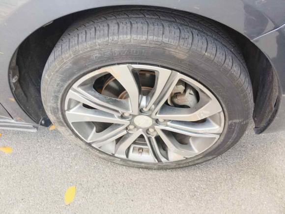 [上海·沪D] 二手吉利汽车帝豪GL2018款 1.4T DCT尊贵智联型