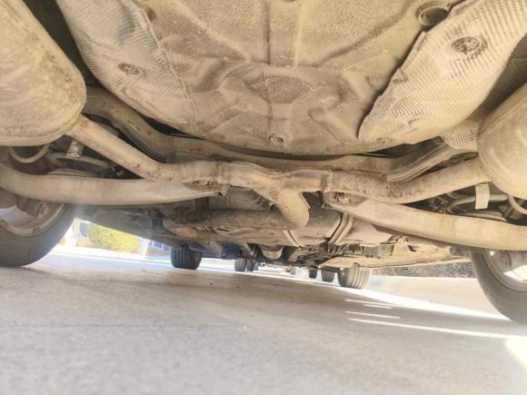 [青岛·鲁B] 二手别克君威2013款 1.6T 自动精英运动版