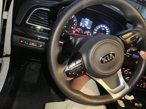 [杭州·浙A] 二手起亚凯绅2017款 1.8L 自动GLS