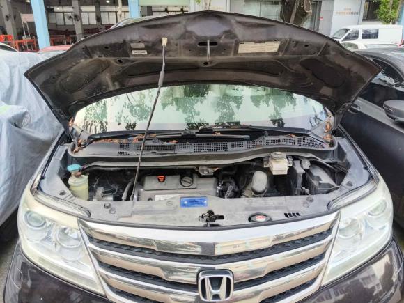 [深圳·粤B] 二手本田艾力绅2012款 2.4L VTi-S尊贵版