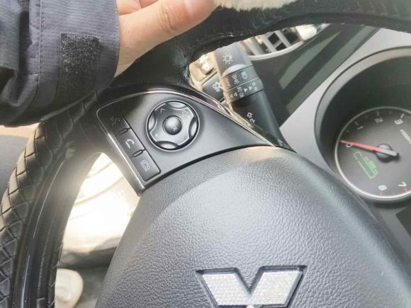 [杭州·鲁B] 二手三菱欧蓝德2017款 2.0L 两驱荣耀版 5座