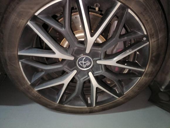 [深圳·粤B] 二手比亚迪汉2022款 EV 创世版 610KM四驱尊享型