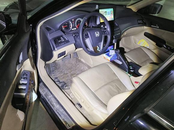 [广州·粤A] 二手本田雅阁2008款 2.0L EX