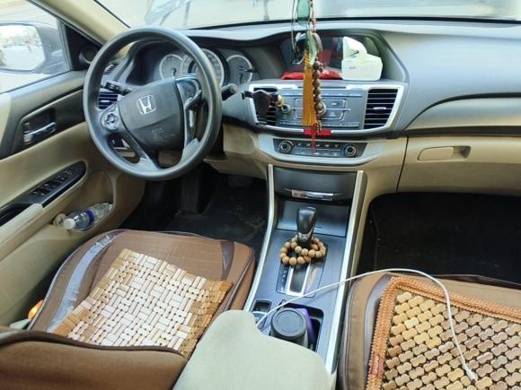 [济南·鲁A] 二手本田雅阁2014款 2.0L LX 舒适版