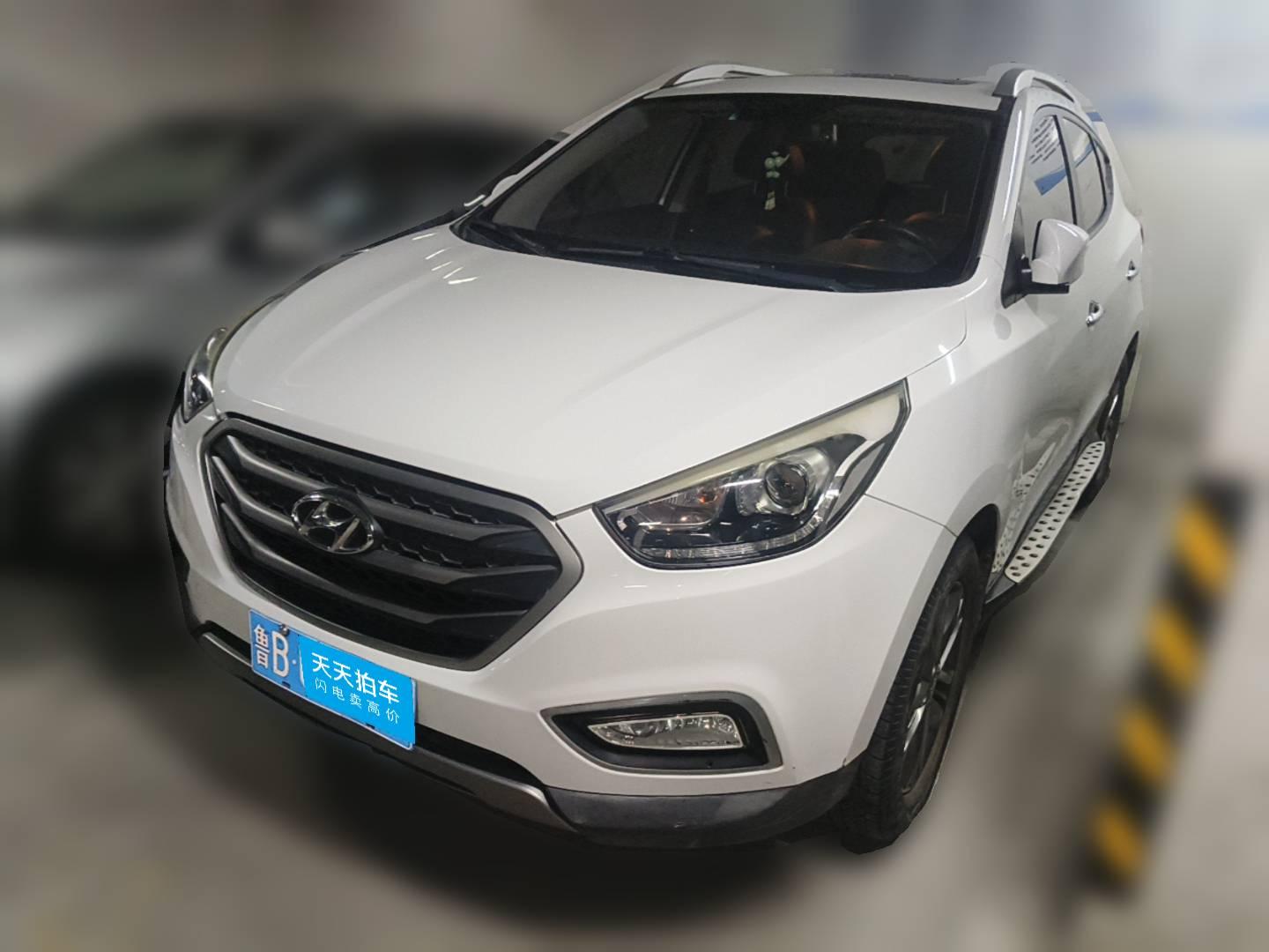 [青岛·鲁B] 现代北京现代ix352013款 2.0L 自动两驱智能型GLS 国IV