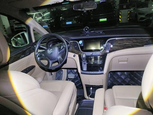 [深圳·粤B] 二手别克别克GL82017款 ES 28T 豪华型 国V