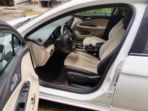 [成都·川A] 二手别克威朗2018款 三厢 15S 自动领先型