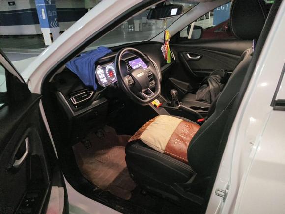 [成都·川M] 二手捷途捷途X70M2020款 改款 1.5T 手动伙伴型 7座