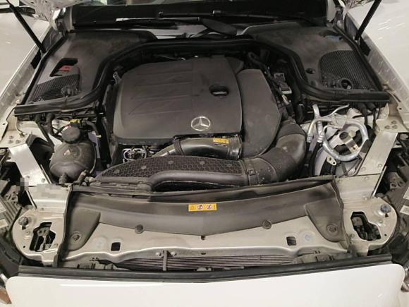 [苏州·苏U] 二手奔驰奔驰E级2023款 E 260 L 运动型