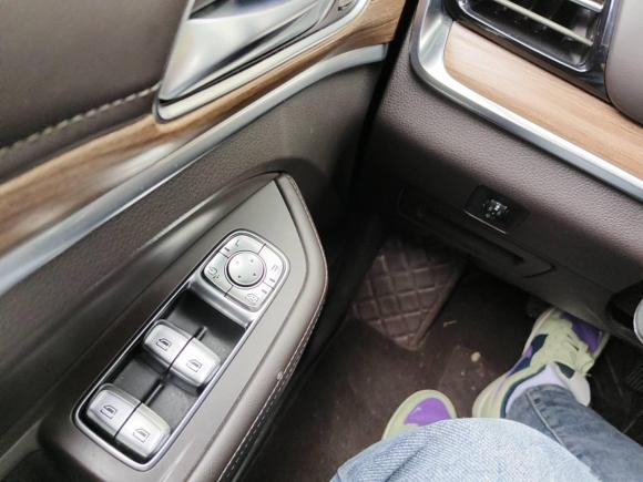 [金华·浙G] 二手荣威荣威RX82018款 30T 智联网四驱旗舰版